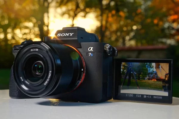 Aparat foto mirrorless
